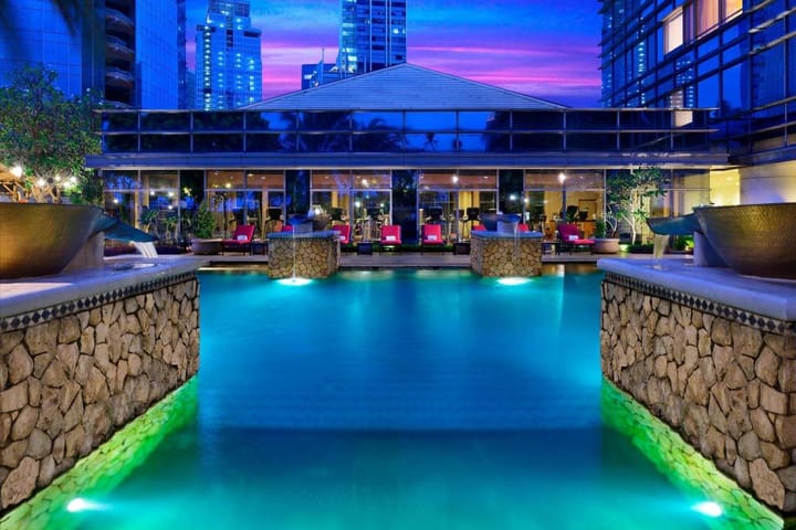 Die 5 besten LuxusHotels für Paare in Jakarta